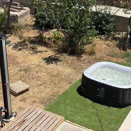 ヴィラ La Vigne イスピカ